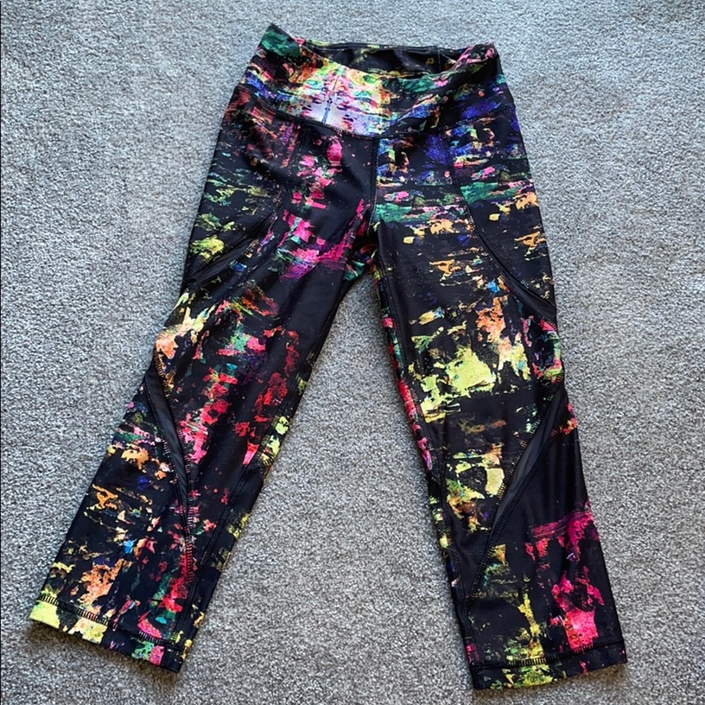 Titika 00 capri leggings